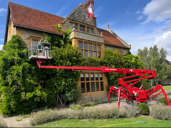 red-spider-maint-img1 (1)